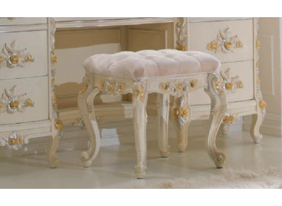 Hocker Chesterfield Beistell Luxus Bank Polster Schlafzimmer Barock