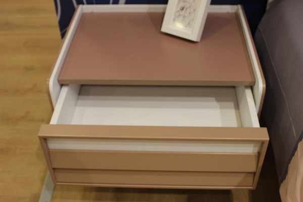 Design Nachttisch Konsole Beistell Schlaf Zimmer Luxus Konsolen Tische Holz