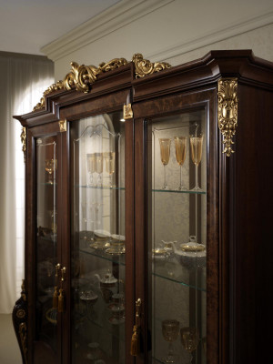 Luxus Vitrine Wohnzimmer Möbel Schrank Glas Vitrinen Designer Schränke Kommode