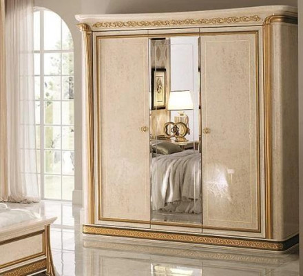 Kleiderschrank Schlafzimmer Holz Schrank 3 Türen Schränke Luxus arredoclassic