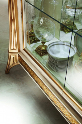 Vitrine Vitrinen Schrank Glasschrank Wohnzimmer Regal Rokoko Barock Echtes Holz