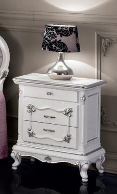 Klassische Möbel 6tlg Schlafzimmerset Bett 2x Nachttische Hocker Kommode Spiegel