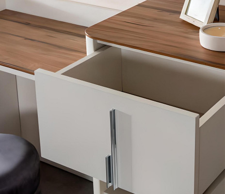 Modern Schlafzimmer Set Bett 2x Nachttische Schminktisch mit Spiegel Schrank Neu