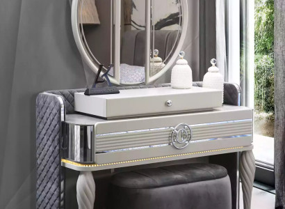 Schlafzimmer Schminktisch mit Spiegel Luxus Neu Konsole Modern Design