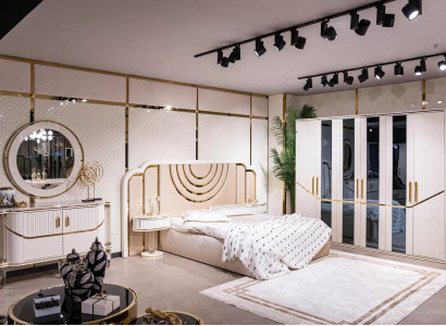 Schlafzimmer Set Luxus Bett 2x Nachttisch Kleiderschrank Kommode mit Spegel 5tlg