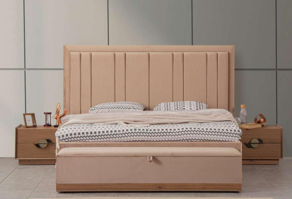 Schlafzimmer Set Möbel Bett 2x Nachttische 5 tlg. Modern Luxury Neu