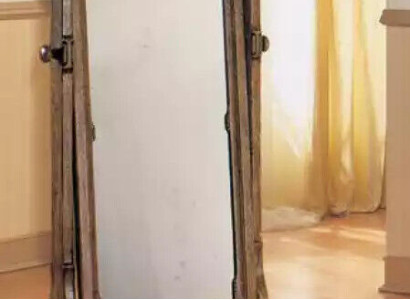 Großer handgefertigter Spiegel mit Holzrahmen aus Holz