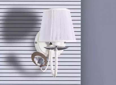Weißer Wandleuchter Designer Luxus Lampe Kronleuchter Klassiscer Stil