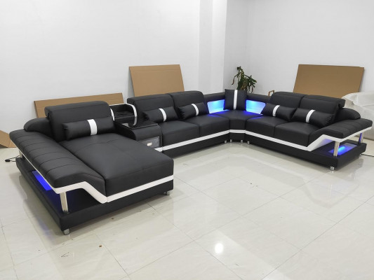 Moderne Design Wohnlandschaft Ecksofa Sofa Couch Polster rtv Couchtisch Leder