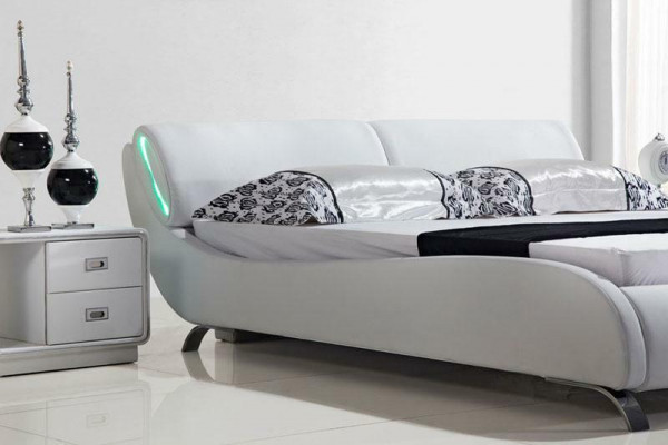 Designer Bett Betten Ehebett Doppelbett Schlafzimmer Polsterbett Lederbett