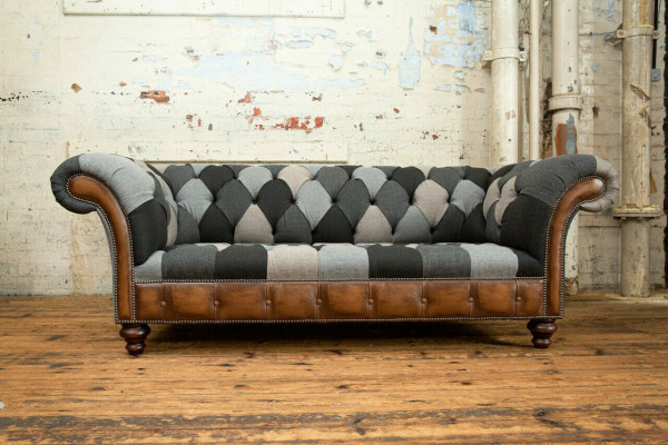 Chesterfield Design Couch 3er Deisitzer Couchen Stoff Sofa Sitz Polster Sofas