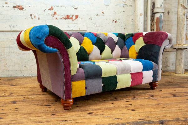 Modern Design Bunter Chesterfield 2 Sitzer Sofa Textil Couch Polster Design 
