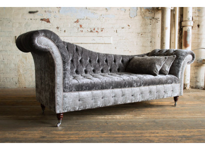 Grauer Designer 3 Sitzer Chesterfield Couch Polster Sofas Design Sofa