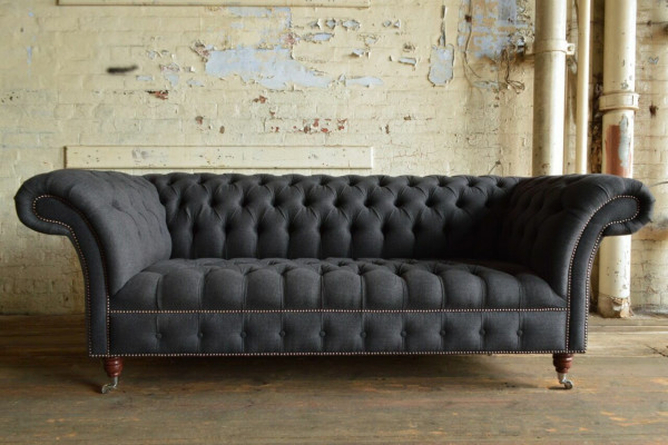 Grauer Chesterfield Dreisitzer Luxus Wohnzimmer 3-er Couch