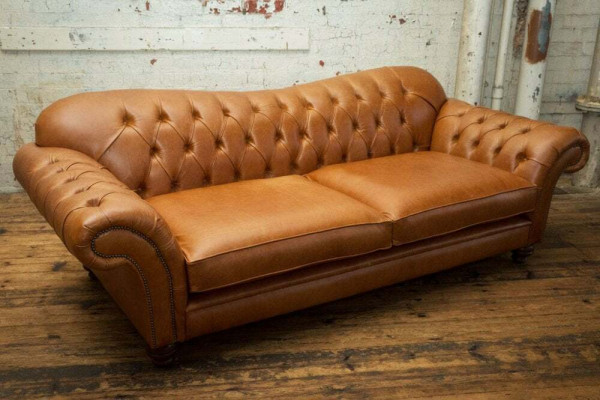 Braunes Chesterfield Dreisitzer Luxus Wohnzimmer 3-er Couch