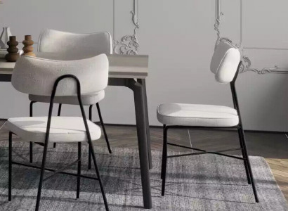 Stuhl für das Esszimmer komfortabel für Interieur und Stil neue Qualität