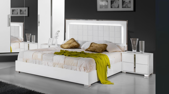 Schlafzimmer Bett Nachttisch Kleiderschrank Kommode Spiegel Doppel Neu Set 6tlg.