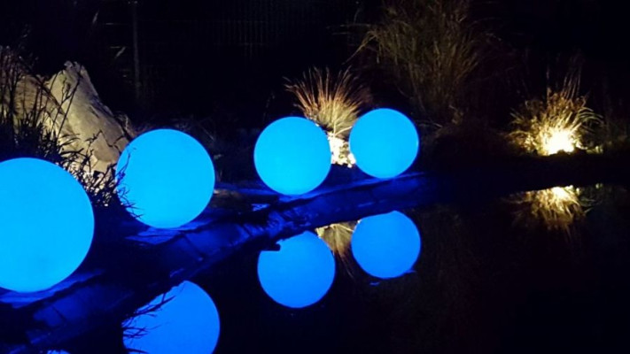 Außen Kugel  Leuchten Leuchte Lampe Modern Style Dekolampe Beleuchtung  Hotel