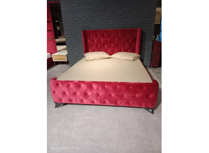 Schlafzimmer Chesterfield Bett Designer Betten Polster Luxus Hotel Rot Neu