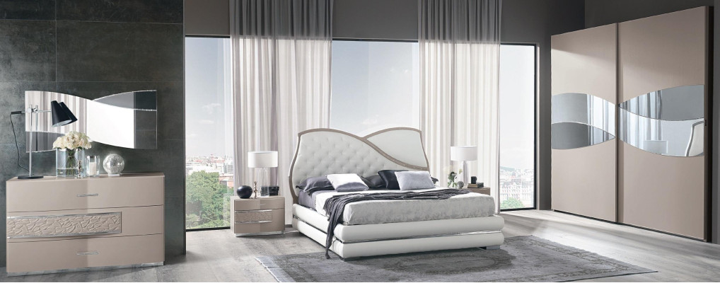 Nachttisch Nachtschrank Kommode Konsole Beistell Luxus Beistelltisch Tisch Beige