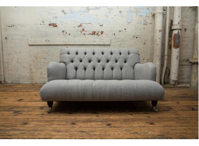 Design Klassische Textil Sofa 2 Sitzer Couch Polster Luxus  Sofas Chesterfield