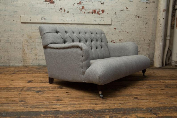 Design Klassische Textil Sofa 2 Sitzer Couch Polster Luxus  Sofas Chesterfield