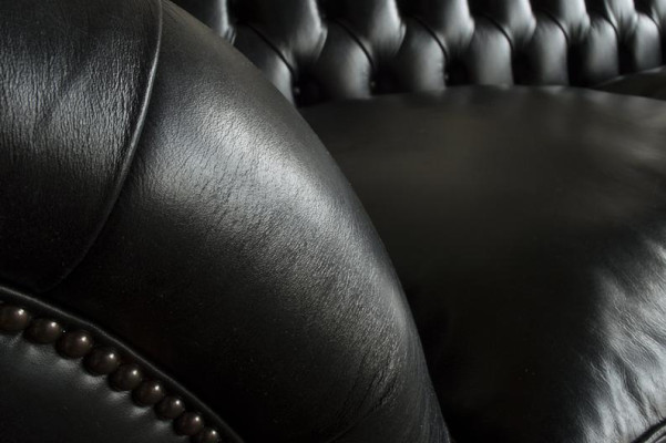 Ledersofa Chesterfield Designer Couchen Sofa Polster 3 Sitzer Garnitur Textil