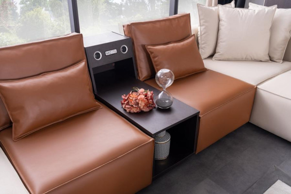 Ecksofa L-Form mit Soundsystem Couchtisch Pouf Sessel Couch Stoff Leder