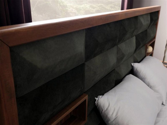 Schlafzimmer Komplett Polsterbett LED Nachttische Kommode Spiegel Grün