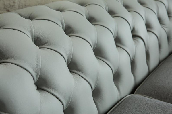 Design Polster Sofa 3 Sitzer Couch Luxus Klassische Textil  Sofas Chesterfield