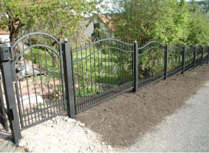 Zaun Garten Klassische Schmiedeeisen Handgefertigt nach Maß Geländer M227 1lfm