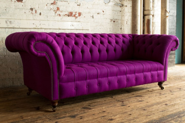 Chesterfield 3 Sitzers Klassische Luxus Lila Pink Rosa Sofa Couch Textil Couch
