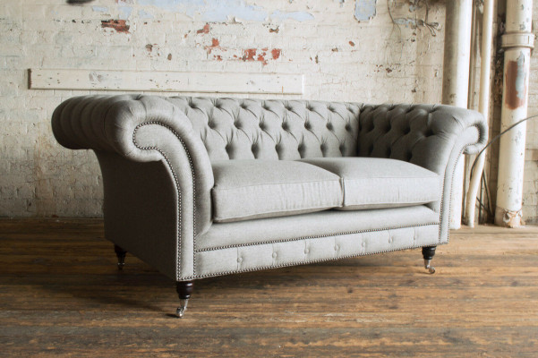 Sofa Couch Polster Design Sitz Sofas Zimmer Möbel Leder 2er Moderne Grau Stoff