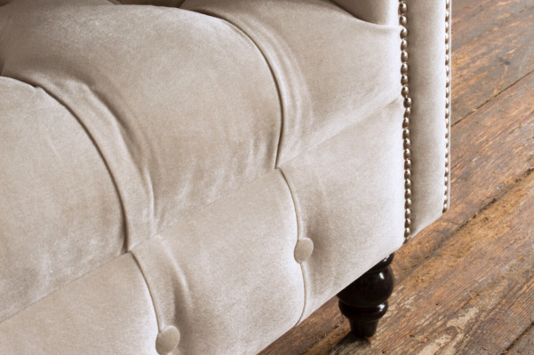 Chesterfield Sofa Couch Polster Garnitur 1,5 Sitzer Sofas Klassisch Einsitzer