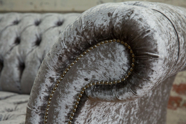 Sessel Polster Möbel Chesterfield Couch Textil Leder Stoff Sofa Einsitzer Silber