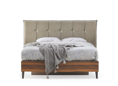 Braunes Doppelbett Designer Bett Schlafzimmer Schlafbett Bettgestell