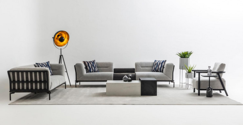 Luxuriöses Sofa Set Designer Viersitzer Edler Polster Dreisitzer Sessel