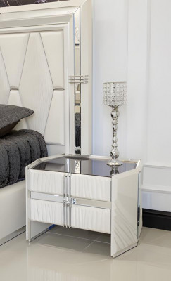 Schlafzimmer Set Bett + 2x Nachttische + Kommode 4tlg Moderne Möbel