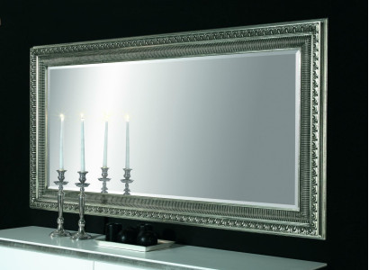 Handgefertigter Spiegel Bodenspiegel groß in einem Holzrahmen aus echtem Holz