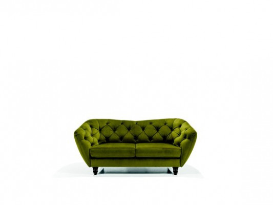 Dreisitzer Sofa mit luxuriöser Chesterfield-Rückenlehne in einem eleganten Grünton 