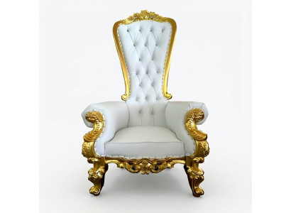 Ein wunderschöner weißer, verschnörkelter Sessel im Barock- und Chesterfield-Stil mit Elementen des Chesterfield-Stils