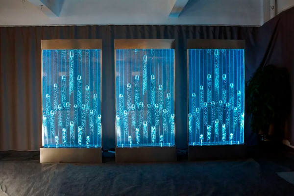 Wandpaneel mit Wasserblasen LED Dekorative Wasserwand Designer Wasser Wand