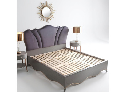 Schlafzimmer Designer Bett mit Nachttischen 3tlg. Betten Garnitur Luxus Möbel