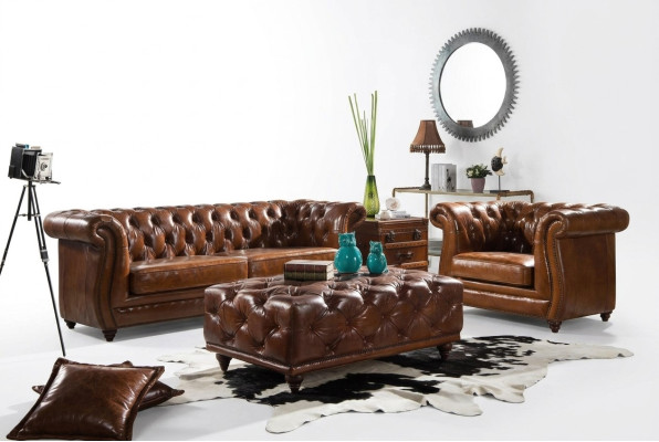 Luxus Möbel Sofagarnitur Couch Sofa Polster 3+1 Sitzer mit Couchtisch Couchen
