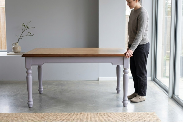 Esstisch Holztisch Holz Tische Tisch Esszimmer Design Luxus Möbel 135x85cm Neu