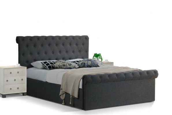 Chesterfield Klassisches Design Bett Polster Betten Textil 140x200cm
