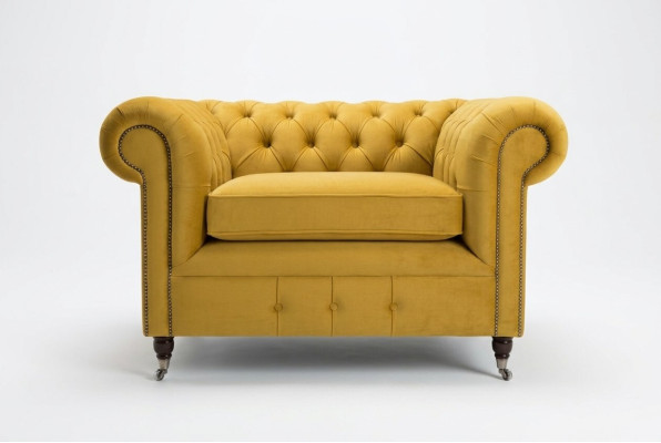 Lounge Luxus Fernseh Club Polster Sitzer Sessel Design Couch Sofa Chesterfield