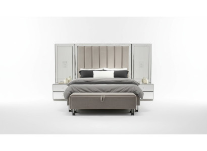 Exklusives Luxuriöses Schlafzimmer-Set: Bett, 2 Nachttische & Bank