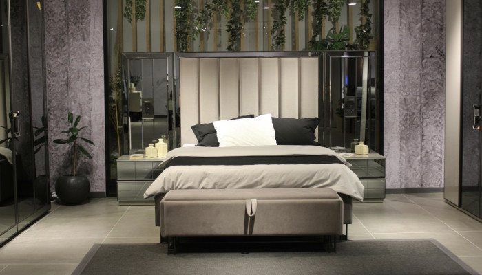 Luxus Schlafzimmer Set Bett+ 2x Nachttische Komplettes Zimmer Möbel Neu
