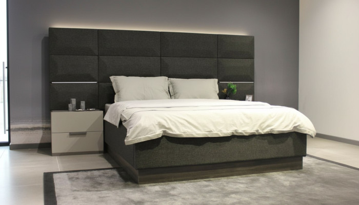 Luxus Schlafzimmer Set Designer Bett 2x Nachttisch Holz Komplett neu 3 tlg.